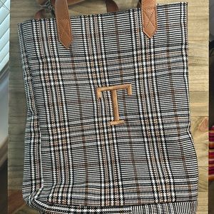 Thirty - One Casual Crossbody Tote -  Plaid w “T”